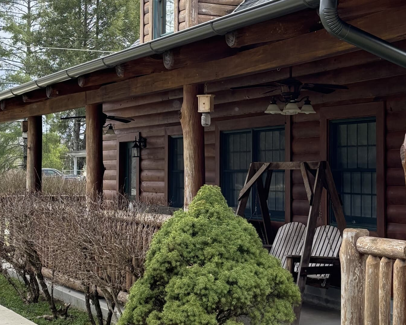 Seamless Gutter Installation